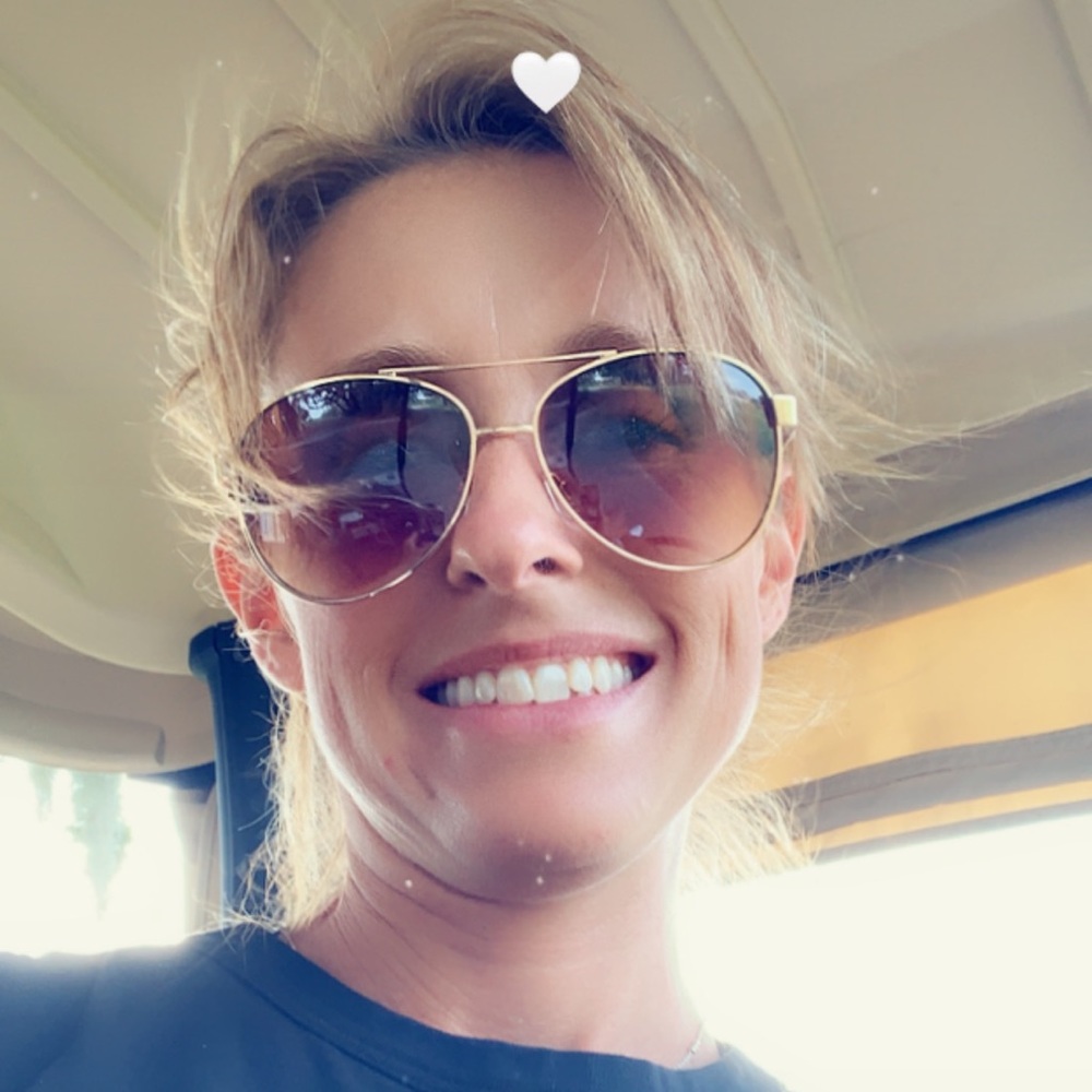Meet your Posher, Christa